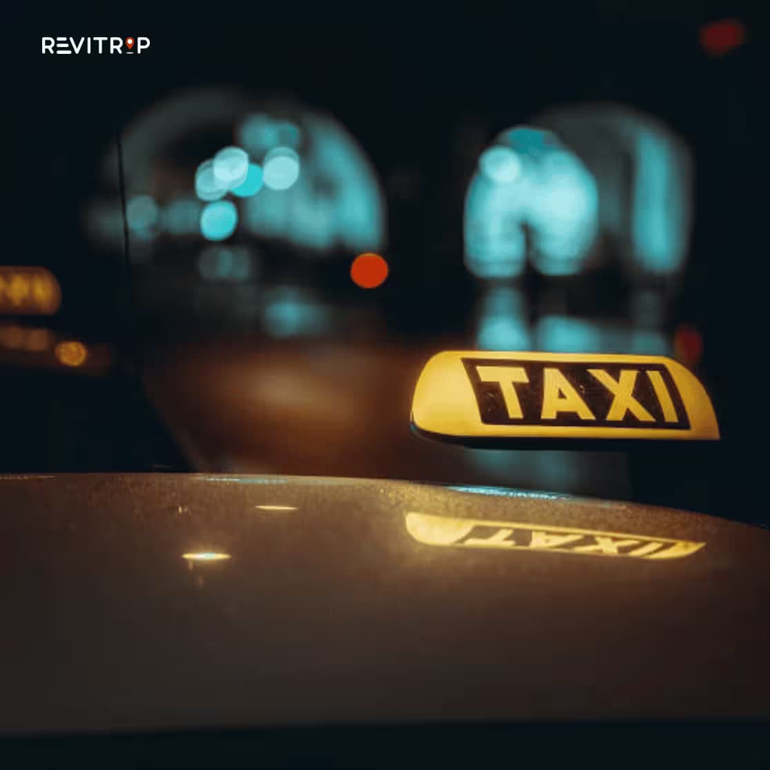 Tipping in Vietnam: How Much to Tip a Taxi – 2026 Guide