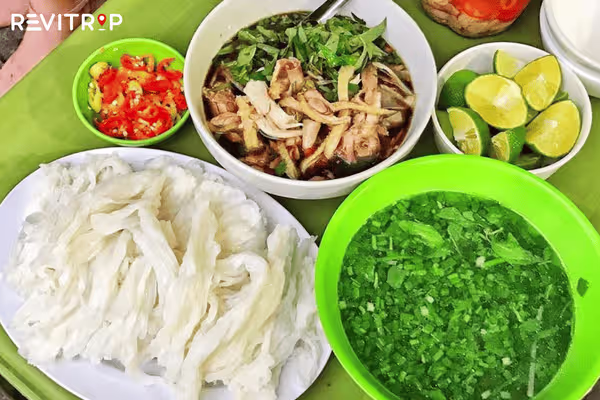 Pho Ga cham- Chicken Pho with Dipping Sauce