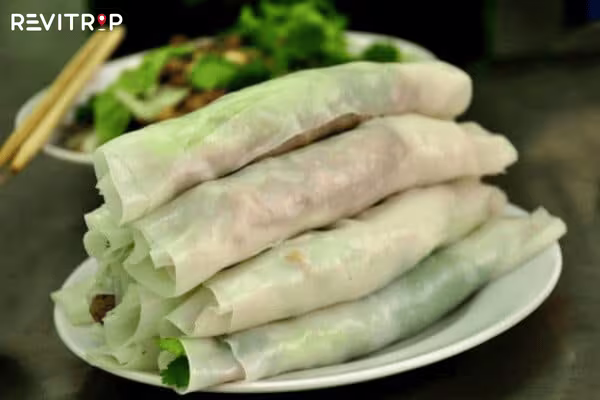 Pho Cuon in the Old Quarter