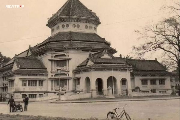 École Française d’Extrême-Orient