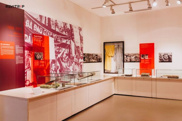 Women in War Exhibition