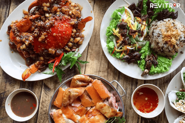 Chua Ha Street Food - Cozy Hem Quan