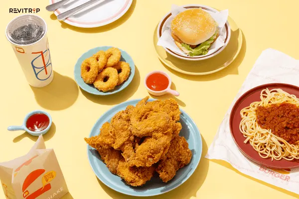 Lotteria fried chicken – local fast food in Hanoi favourite