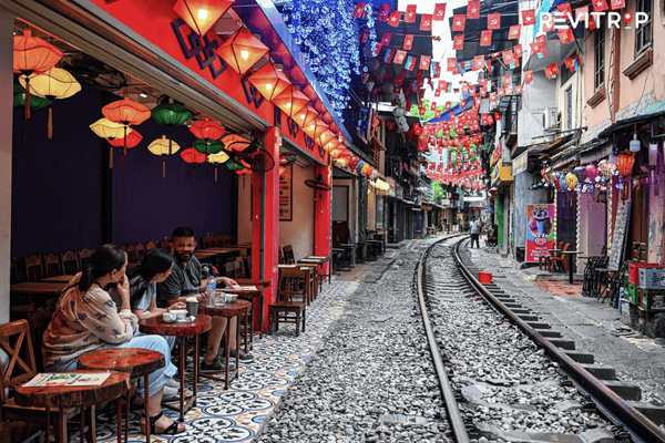 Hanoi Train Street – A Unique Experience