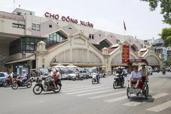 Dong Xuan Market