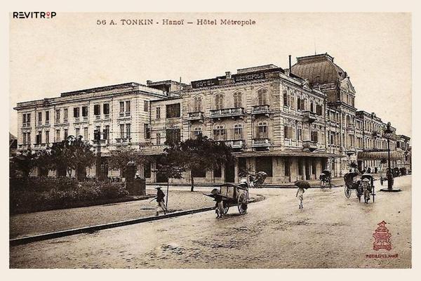 An old picture of Sofitel Legend Metropole Hanoi from 1964