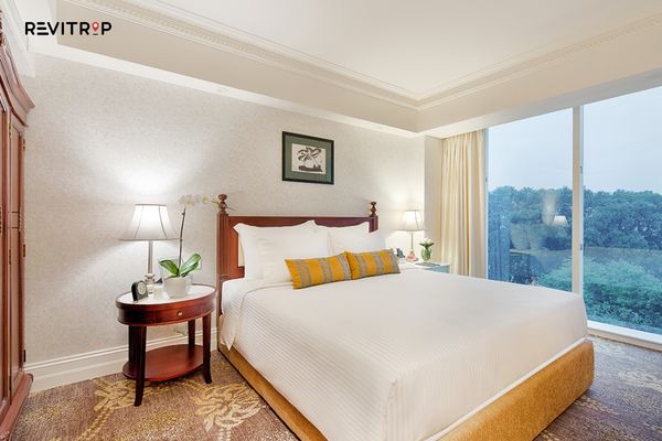 Apricot Hotel Hanoi: A Luxurious Artistic