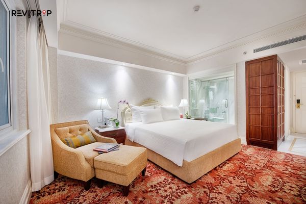 Apricot Hotel Hanoi: A Luxurious Artistic