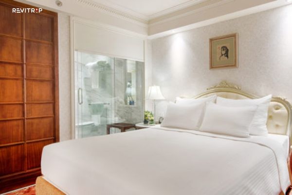 Apricot Hotel Hanoi: A Luxurious Artistic