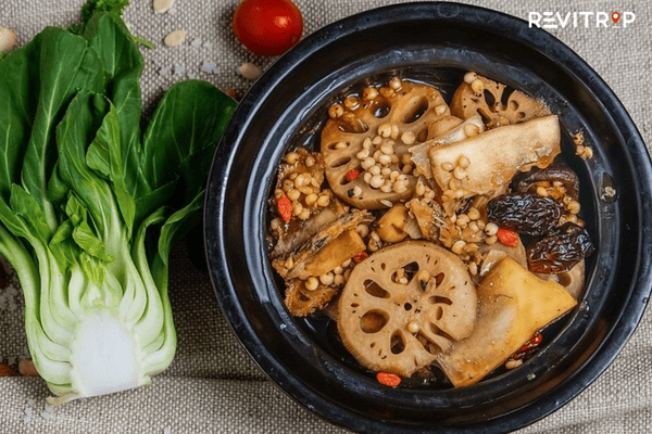 Vegeterian Restaurant - OM Vegan Garden