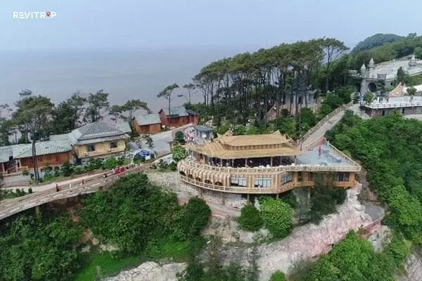 Nam Hai Than Vuong Temple