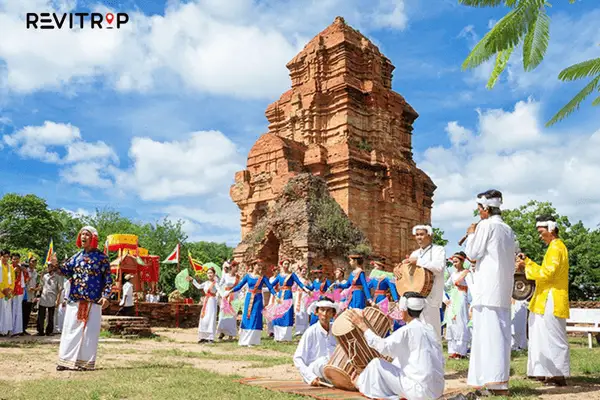 Thap Ba Ponagar Nha Trang