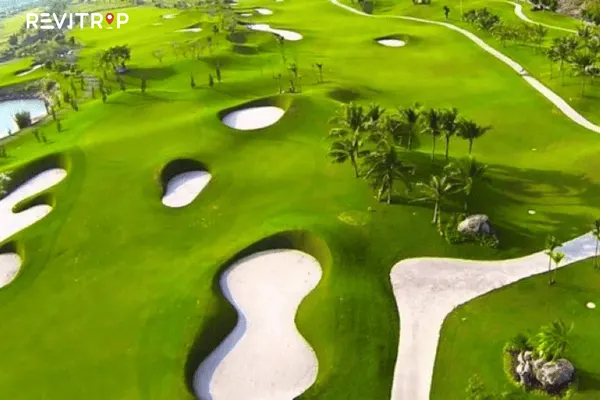 Diamond Bay Golf and Resort