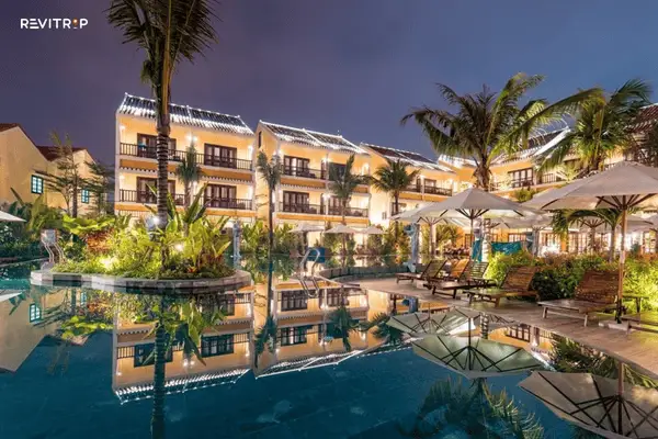 A lush resort-style stay in Hoi An for travelers who want more space, more calm, and a slower holiday rhythm.