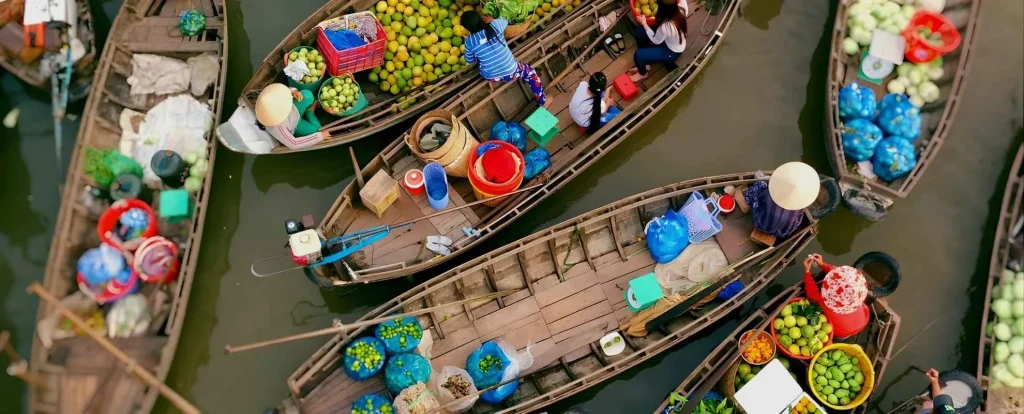Wake up early for floating markets, cruise the Mekong's canals, and taste the flavors of the Delta. Your travel guide to Can Tho, Vietnam.