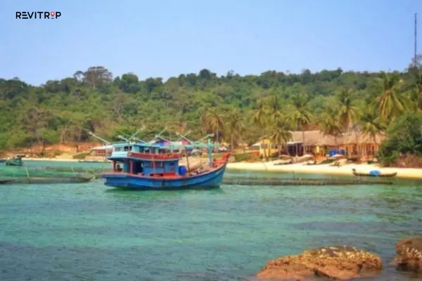 Cua Can: Riverside Calm in the North Phu Quoc Fishing Villages