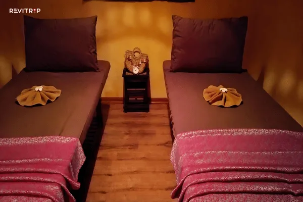 Golden Lotus Oriental Organic Spa in Da Nang