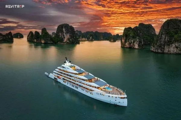 Ha Long Bay Cruise Tour
