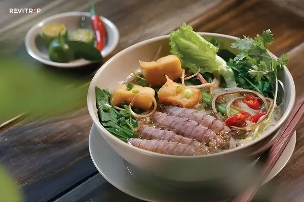 Bun Be Be (Mantis Shrimp Noodle Soup)