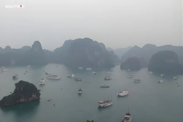 Ha Long Bay during foggy weather