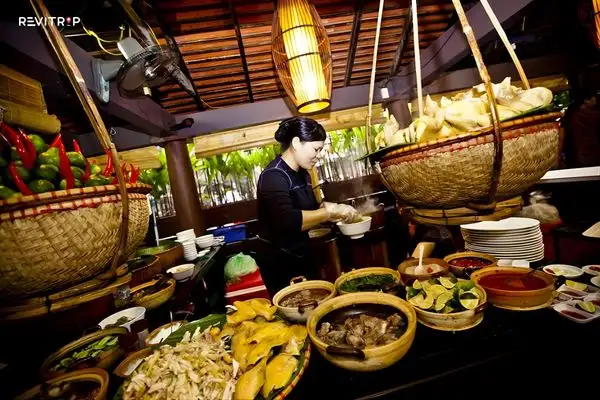 Actually try Pho at the Festival