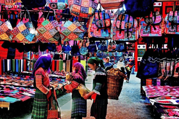 Bac Ha Market on Sunday with H'Mong traders in traditional dress at the Sapa weekly market