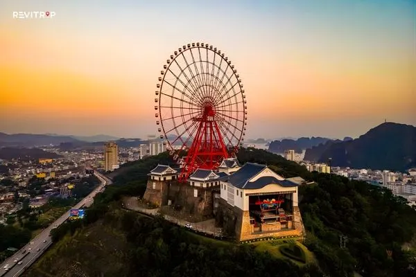 Riding the Sun Wheel at Sun World Ha Long