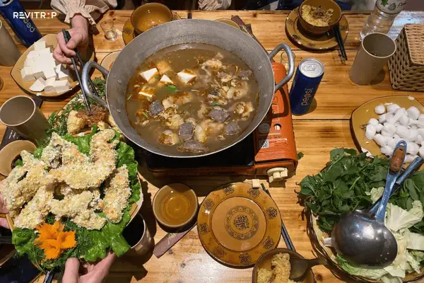 Thang co Hmong horse meat soup and corn wine at Thang Co A Quynh restaurant 