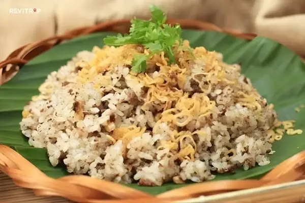 Sticky Rice with Ant Eggs
